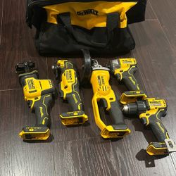 Dewalt 20 V Brushless Atomic Compact Series