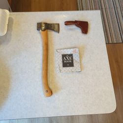 Gransfors Bruk Small Forrest Axe, Leather Sheath, The Axe Book