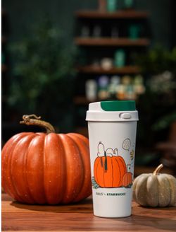 Peanuts x Starbucks white cup in box