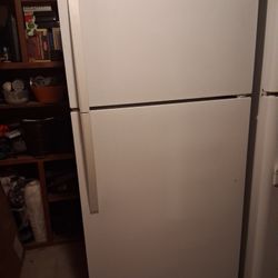 NICE FRIDGE WORKING GOOD CLEAN DELIVER X $..30 X 66..