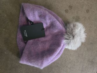 Cashmere hat
