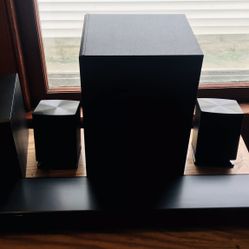 LG - 5.1-Channel S60TR Home Theater Soundbar with Wireless Subwoofer and Rear Speakers, Dolby Audio 