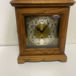Antique  Howard Miller (2) Jewels Clock