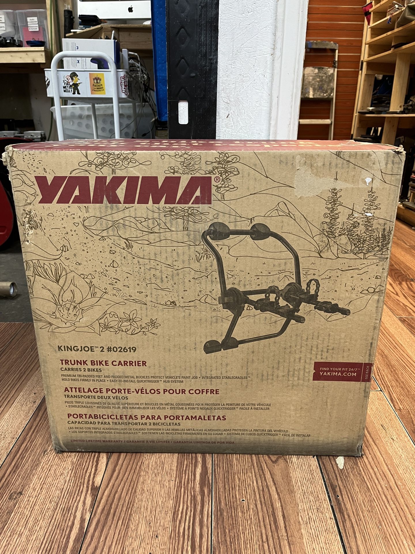 Yakima KingJoe 2 Bike Rack - New In Box - Easy Install - Fits Different Sizes