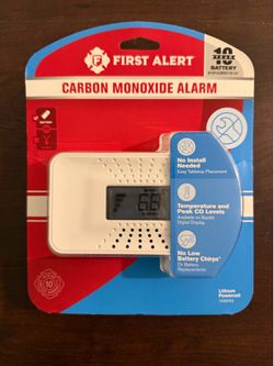 First Alert Battery-operated Carbon Monoxide Detector with 10-Year Battery