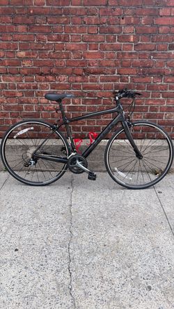 🚴♂️ Trek 7.7 Carbon Road Bike – 52cm