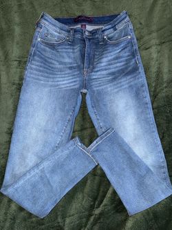 Gloria Vanderbilt Light Wash Jeans