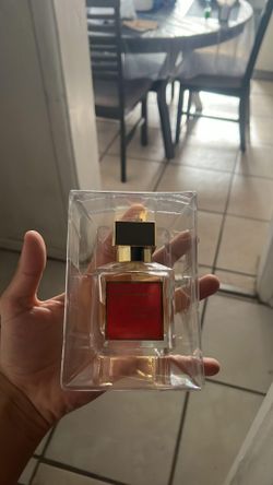 Maison Francis Kurkdjian Paris

Baccarat Rouge 540

Eau de parfum