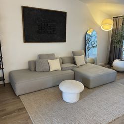 Living Spaces Sofa ( Delivery Available ) 