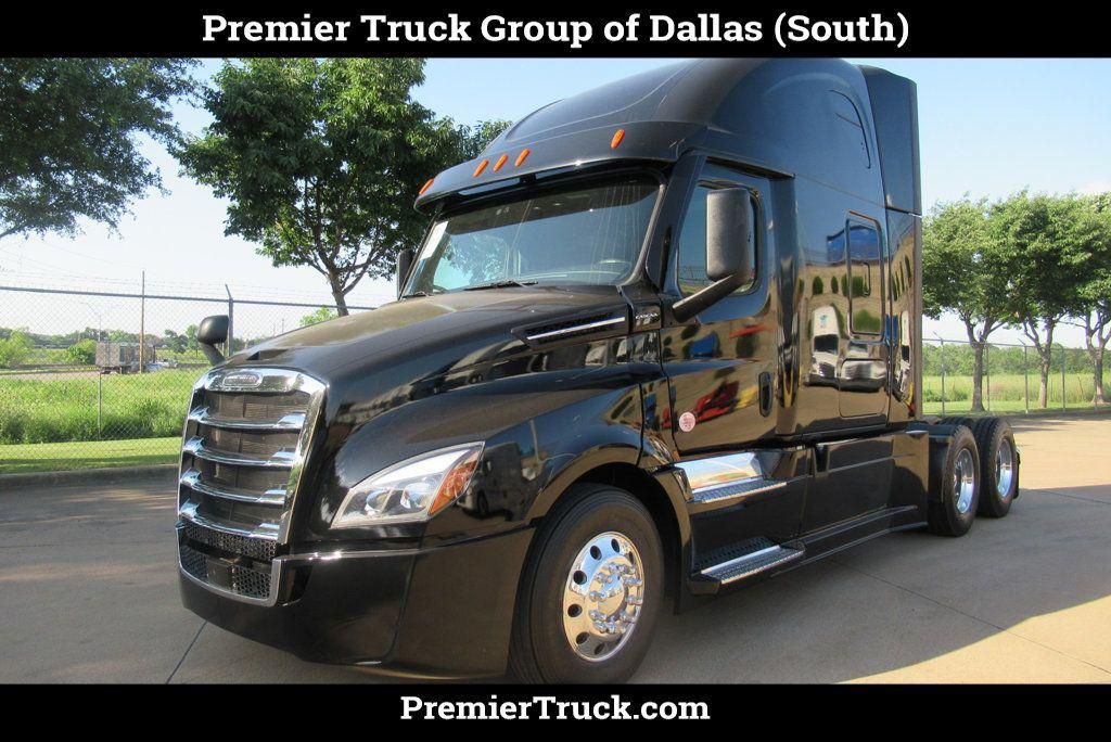 2022 Freightliner Pt126slp