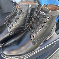 Steve Madden leather classic casual boots