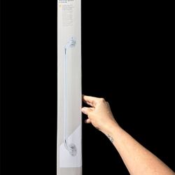 Medline 24in Knurled Chrome Grab Bar 300lb Capacity 1Ct