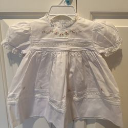Felman Bros 6M White Dress With Bonnet