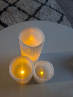 3 Flameless Candles