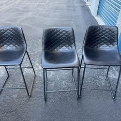 Bar Or Island Chairs