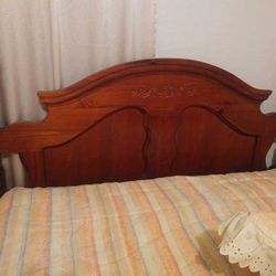 Solid Wood Oak Queen Size Bed Frame