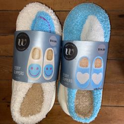 Ladies Slippers Size 5y