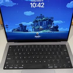Macbook Pro 14” M1 MAX 32gb RAM, 1TB SSD