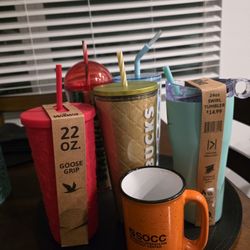 Starbucks And Wawa Tumblers 