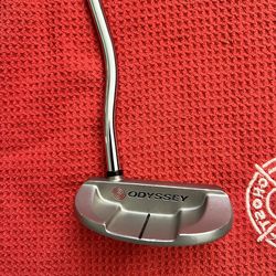 Odyssey white hot # 5 w/ grip master stichback grip