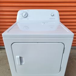 Just Like New!!! Super Large 7.0 Cubic Ft. Capacity Conservator Gas Dryer!!! Conservator Is Made By Whirlpool Corporation!!! Must See To Appreciate!!!