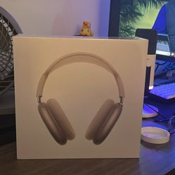 Sealed Box 2nd Gen AirPods Max Starlight