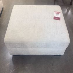 Aviemore Oversized Ottoman