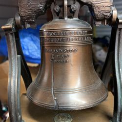 Pass and stow bell 