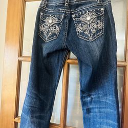 LA Idol Jeans w/Jewel 💎Embellished pockets ! 