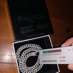 VVS clarity Cuban Link Chain