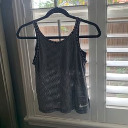 Nike M Size Sport Top