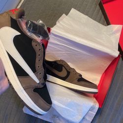 Travis Scott Air Jordan 1 Low Mocha