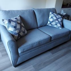 Love Seat Grey 