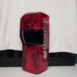 2023-2025 Ford F-250 F-350 F-450 F-550 Halogen Tail Light w/ LED Reverse OEM