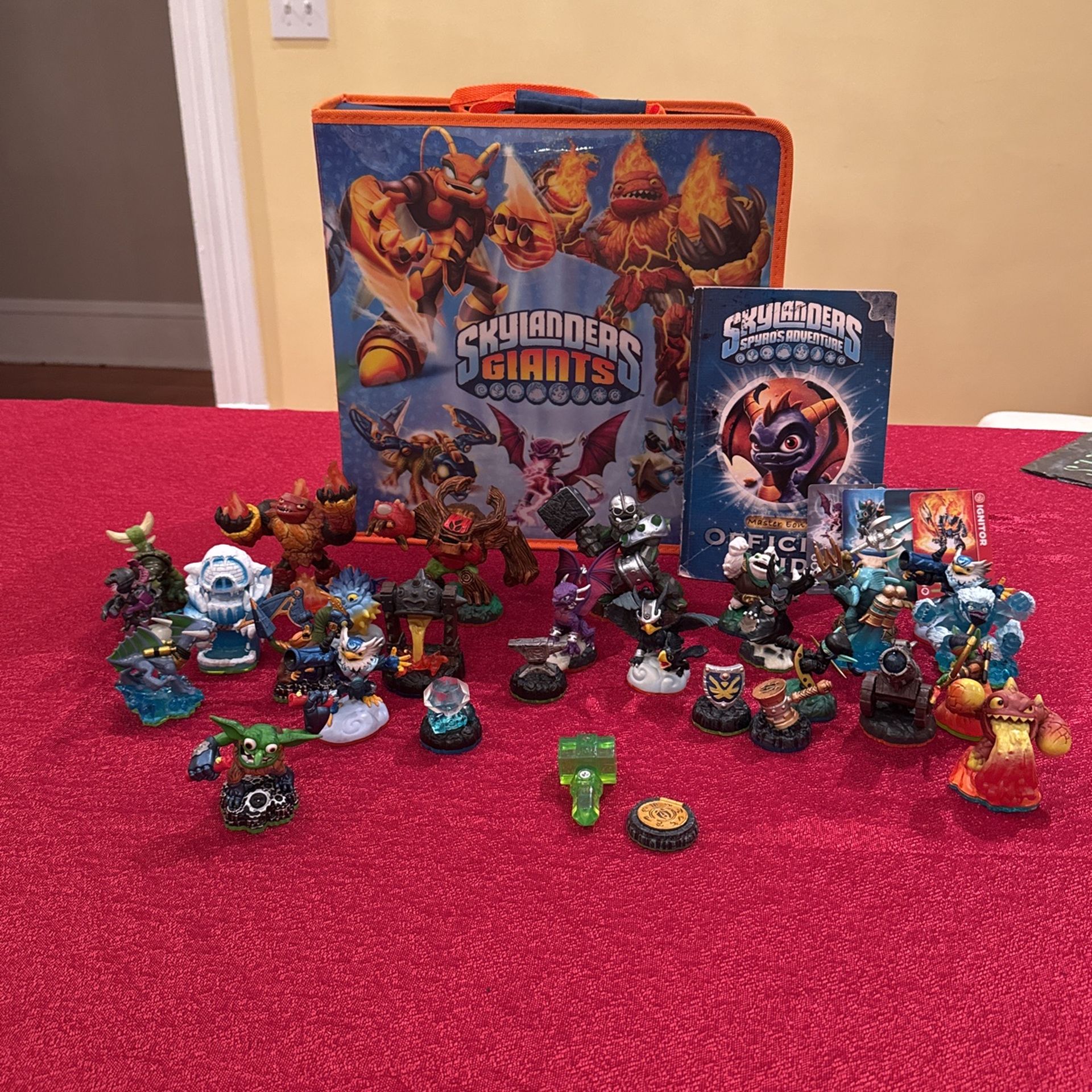 Activision | Skylanders Action Figures, Carrying Case And Book