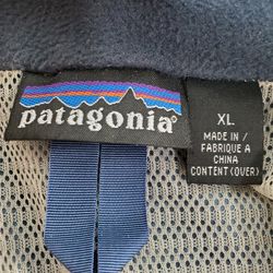 Patagonia Men's XL Blue Jacket Hood Zipper Pockets 