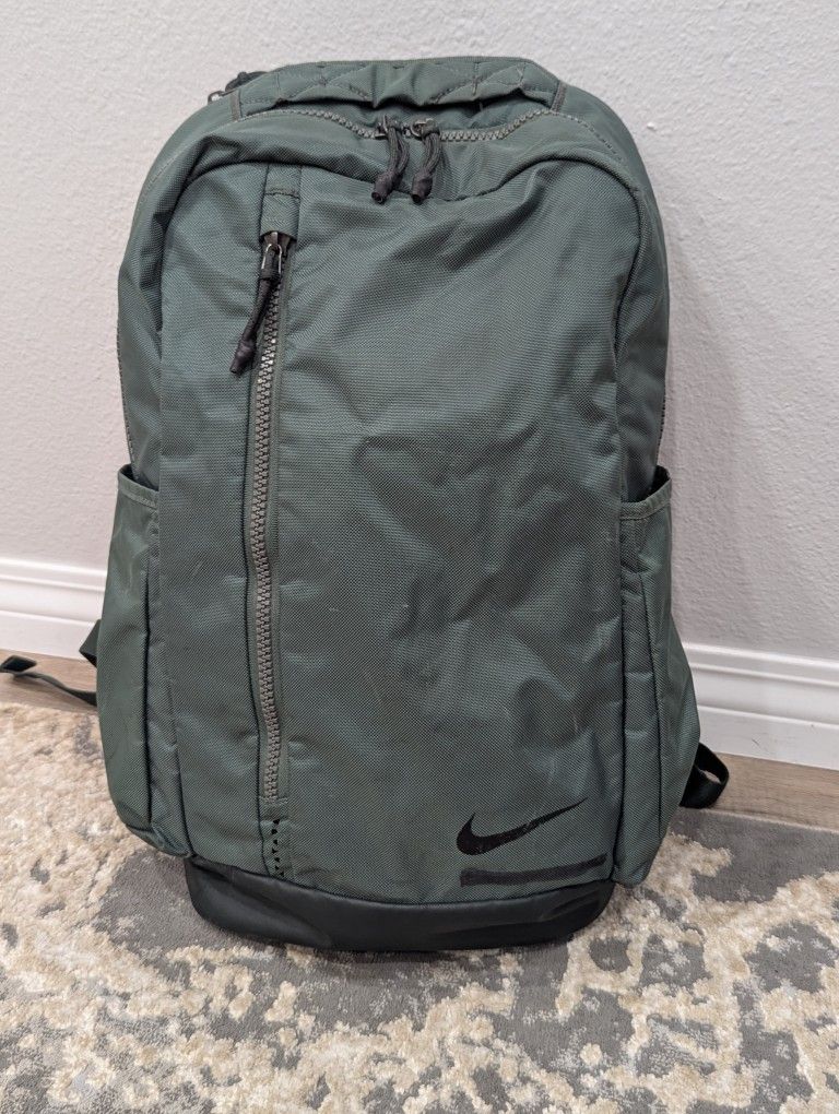 Nike Vapor Power 2.0 Heathered Training Backpack School/Travel/Gym  Hiking Bag