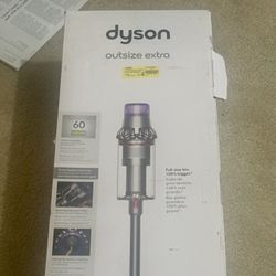 Brand New In Box Dyson Outsize extra 