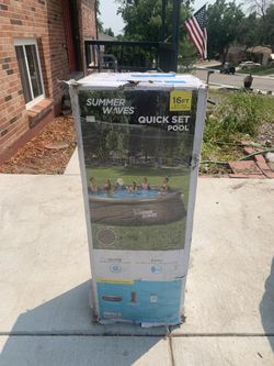 Summer Waves 16ft x 42in Quick Set Pool w/ Pump & Filter - Brand new, slightly damaged box