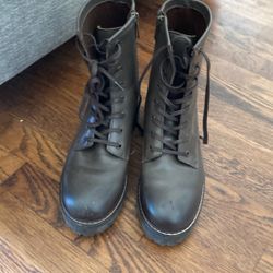 Thursday Boots 8.5 Woman’s Combat