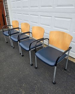 4 Premium office chairs. Source International STAXX