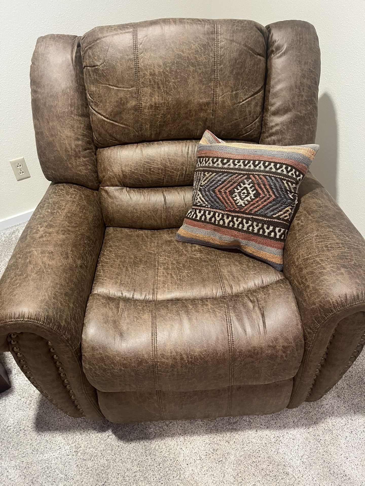 Brown Lounge Chair