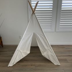 Modern Teepee Play Tent
