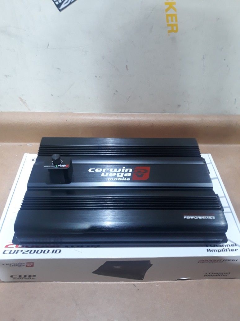 2000 Watts Cerwin Vega Amp 200 Dlls
