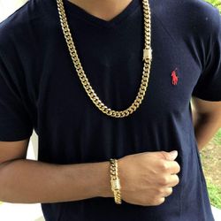 12MM Cuban Link Set 14k Gold Plated Doesn't Loses Color 