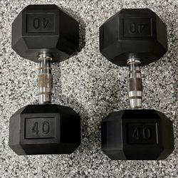 Pair Of Rubber Coated 40lb Dumbbells 