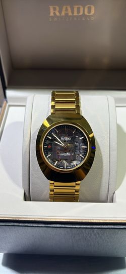Squeleton watch
