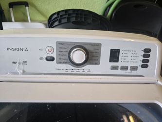 Insignia Top Load Washing Machine