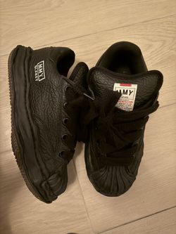 MMY Sneakers Size us11