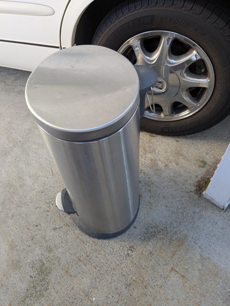 Stainless Steel Tall Kitchen Trash Can